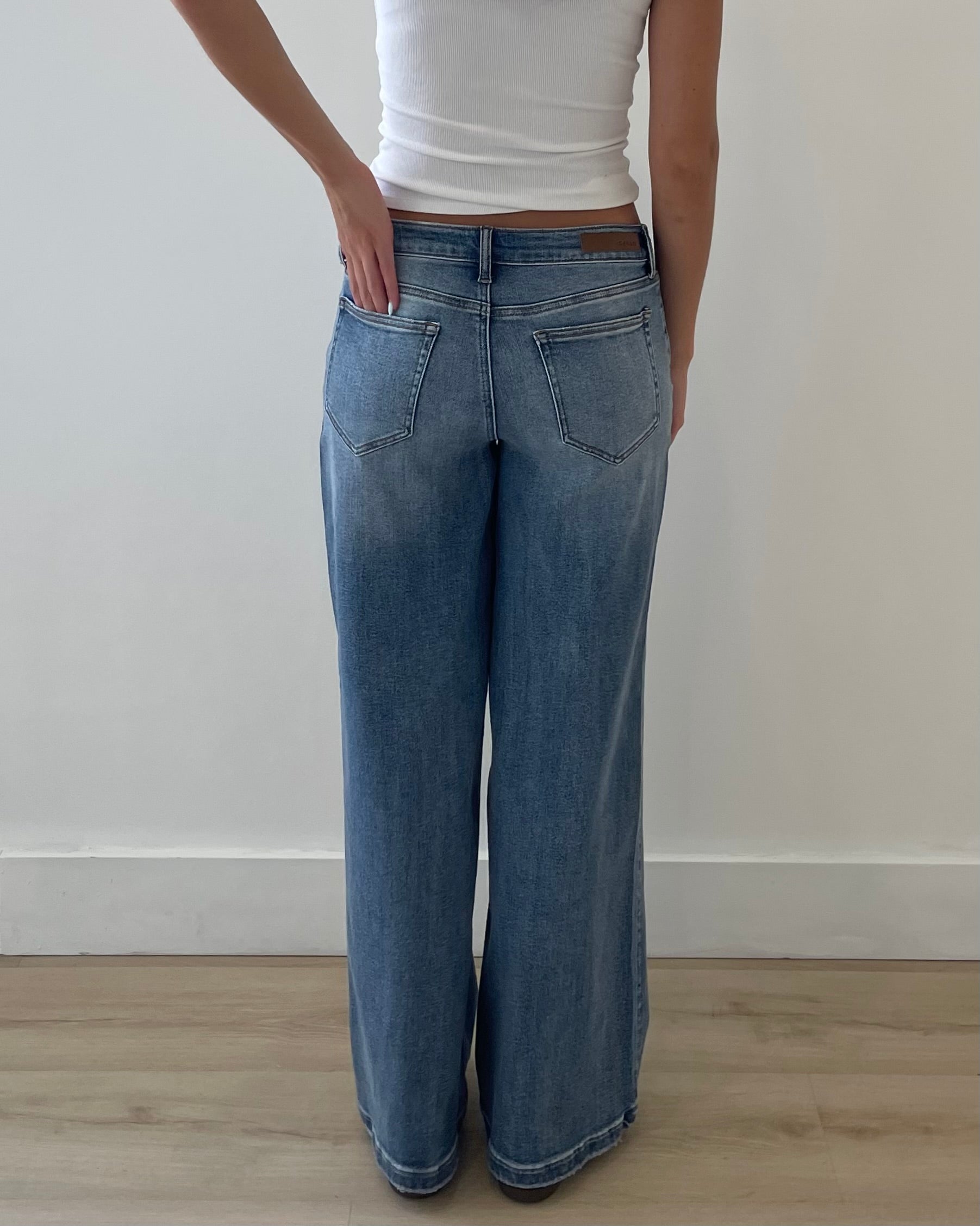 Veronica Jeans
