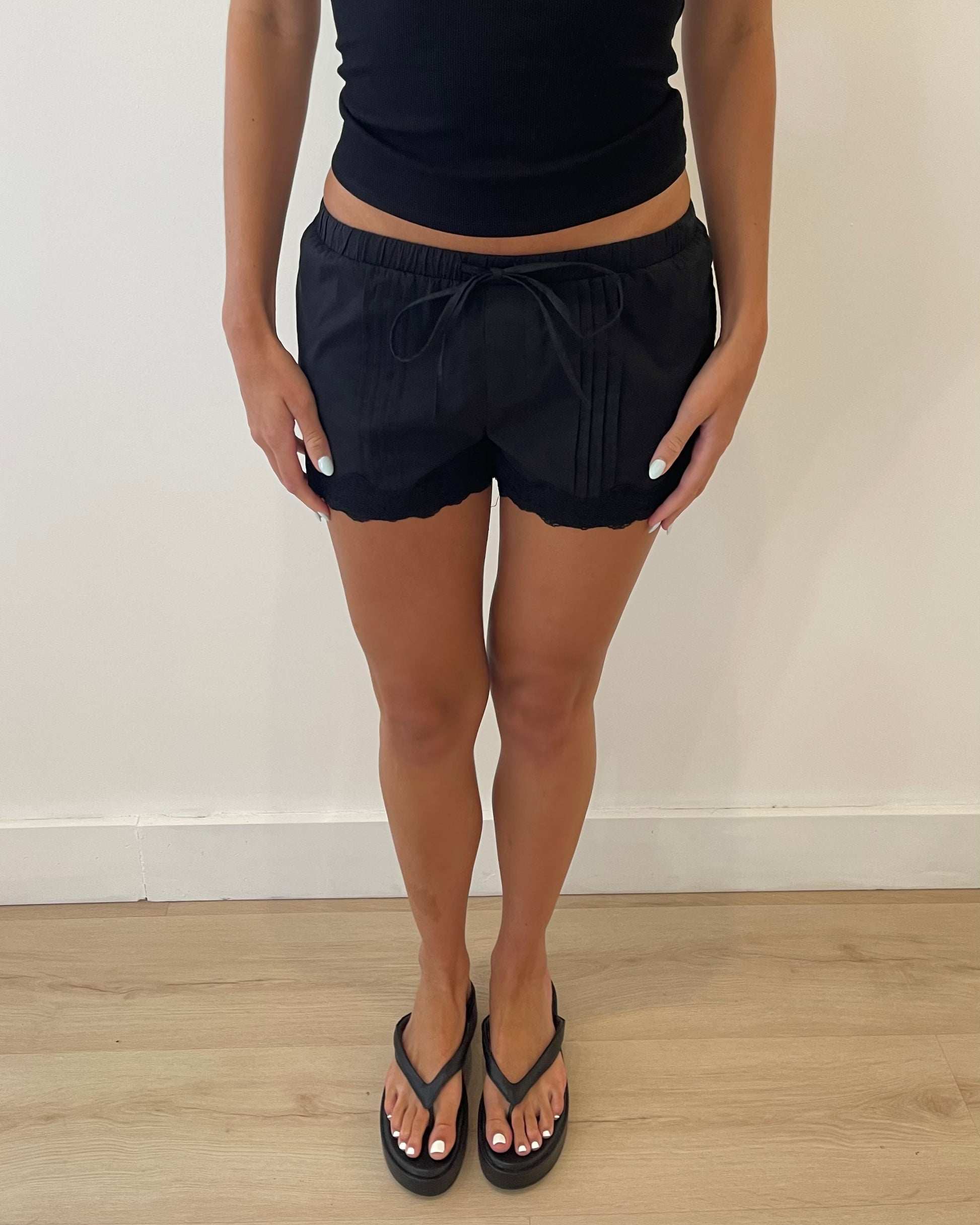Dani Shorts (Black)