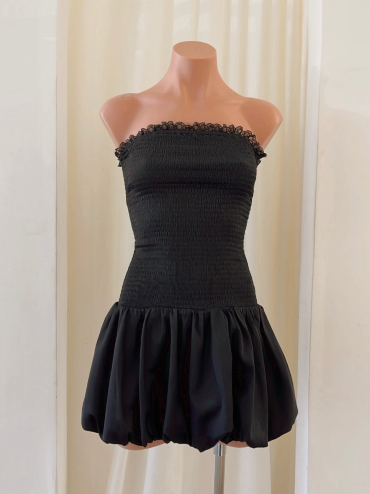 Leah Dress (Black)