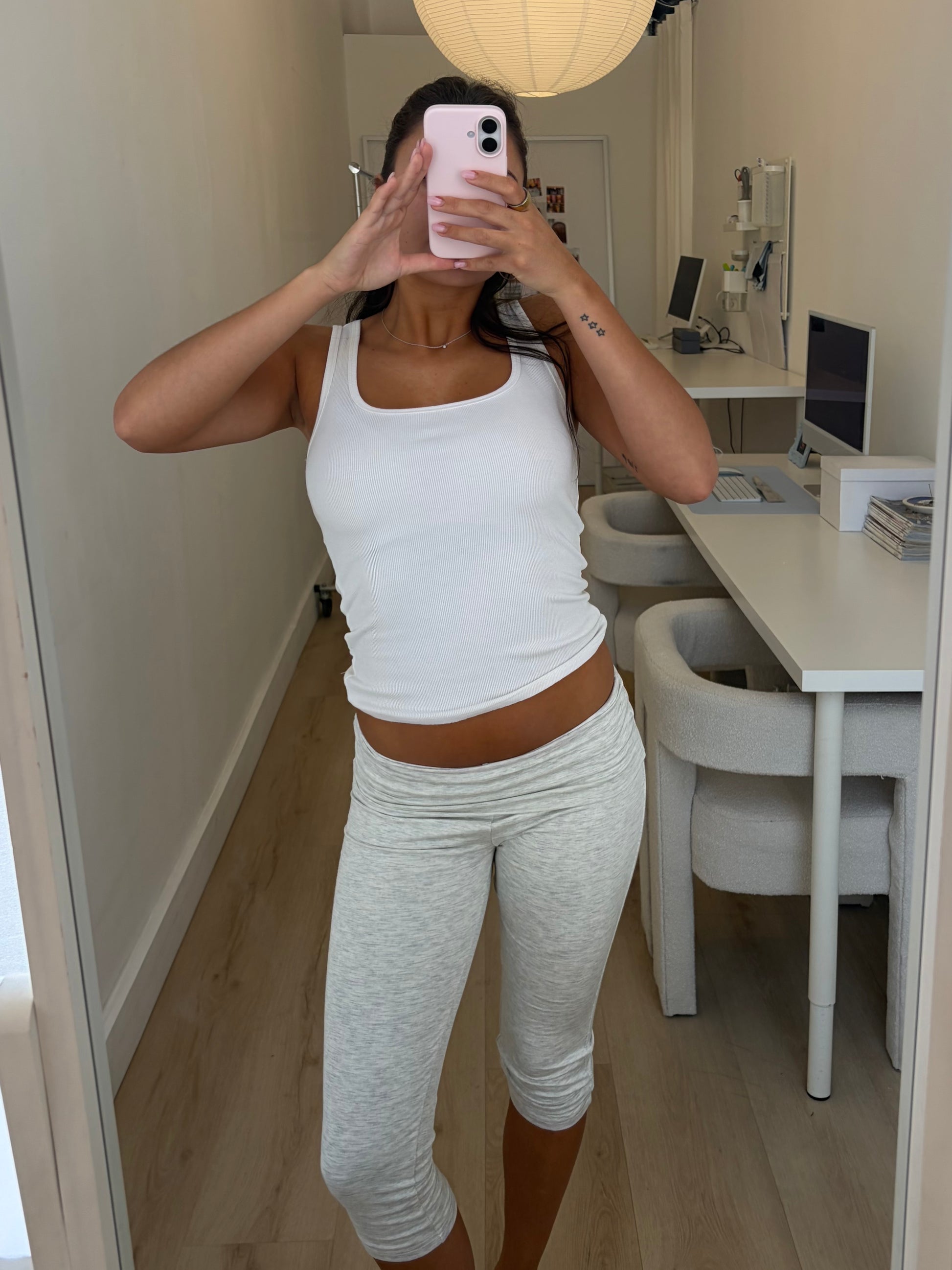 Lauren Capris (Grey)