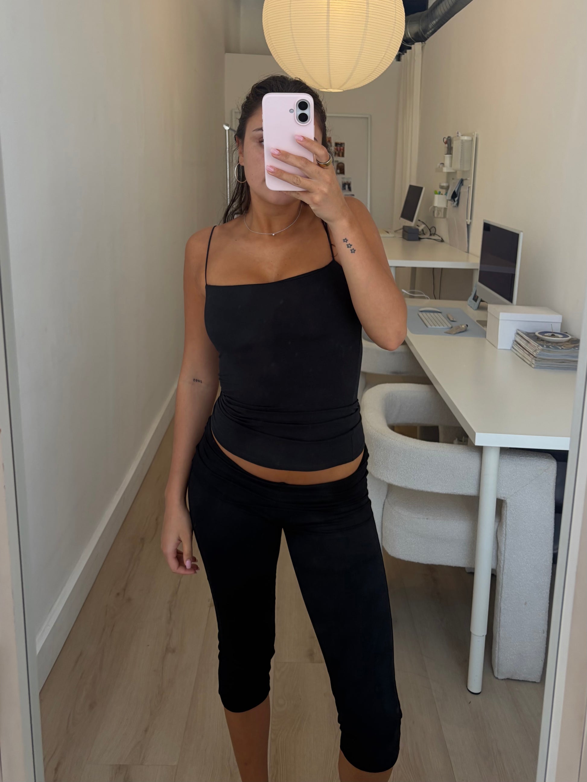 Lauren Capris (Black)