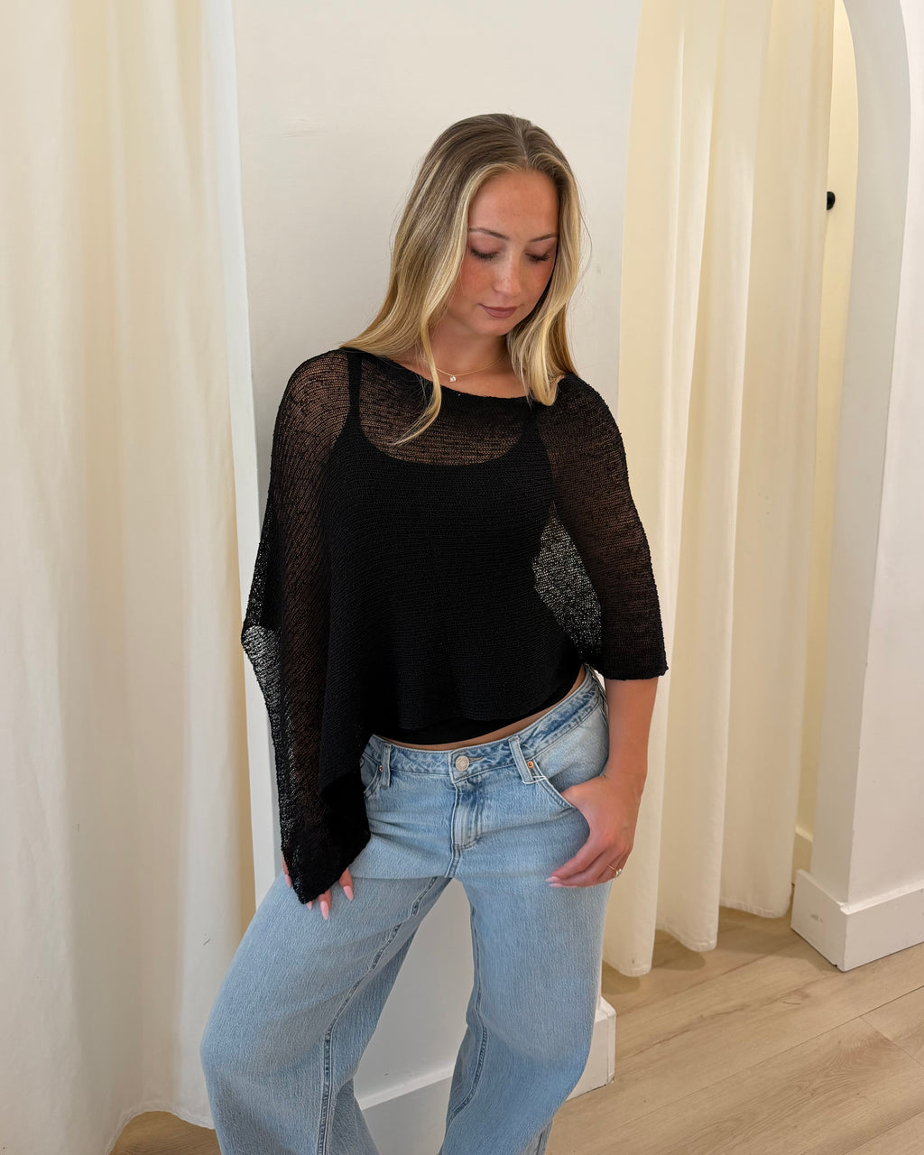 Adeline Poncho (Black)