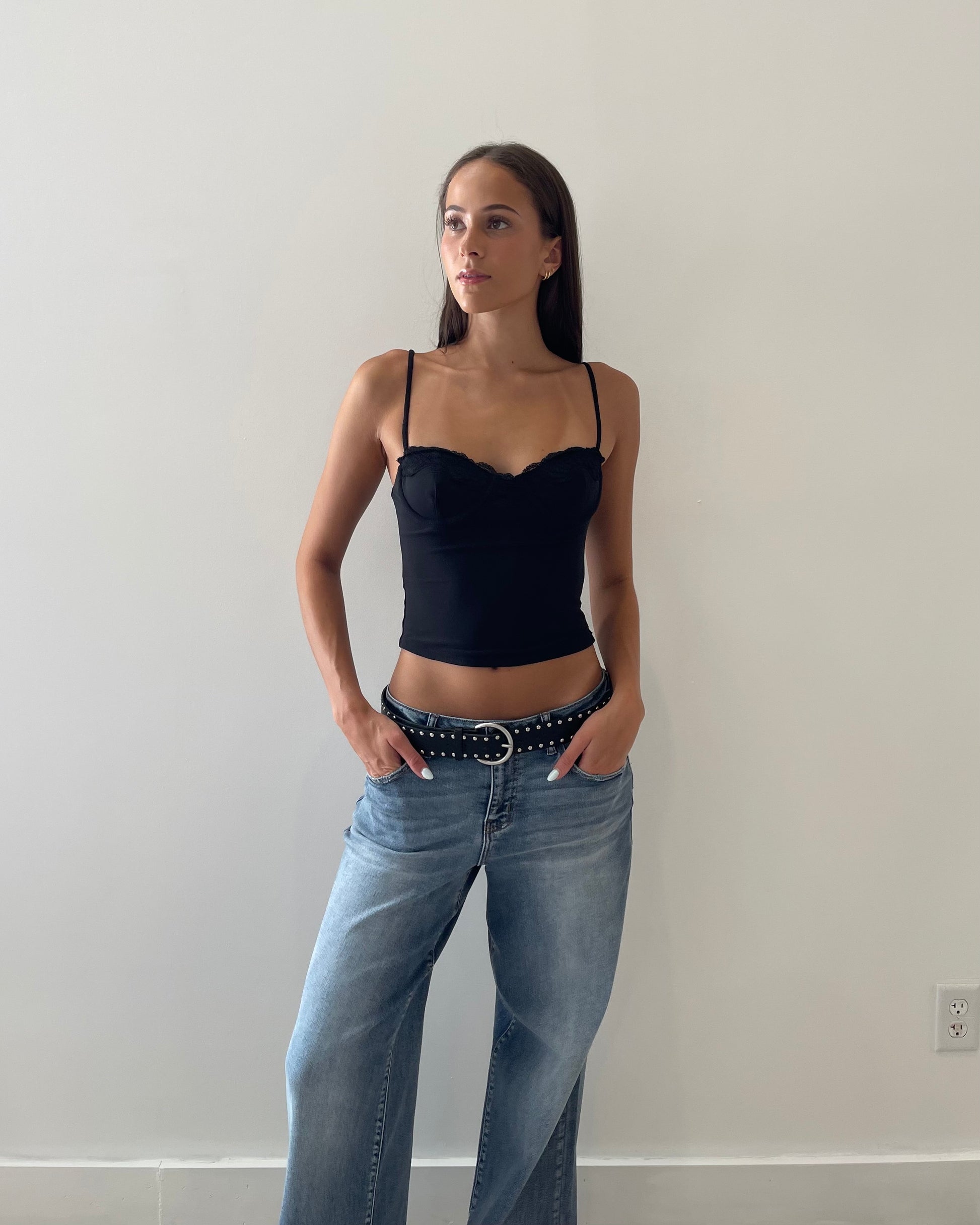 Anabelle Top
