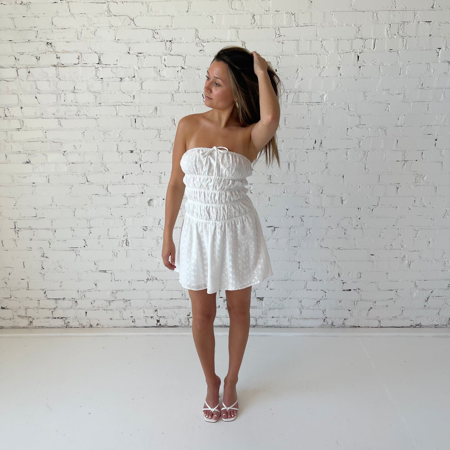 Veronica Dress (Ivory)